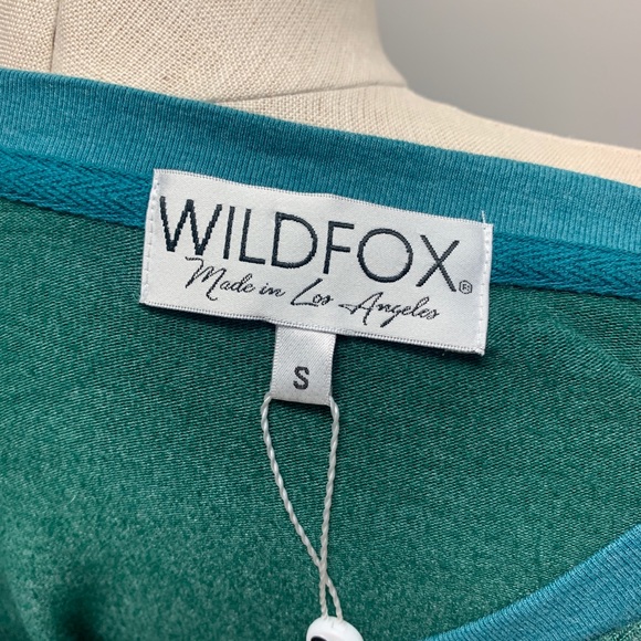 WILDFOX Mistletoe Kisses Sweatshirt - Picture 6 of 6